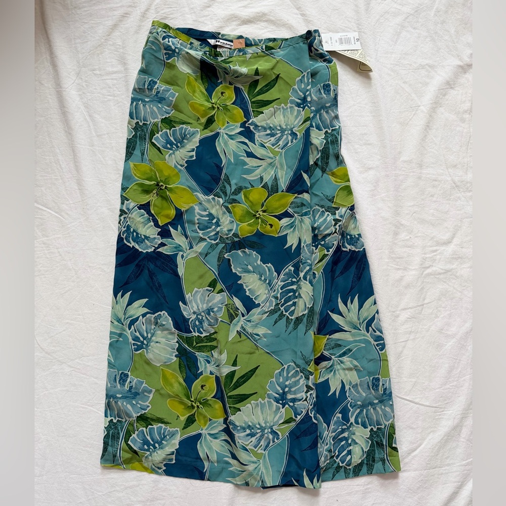 Essentials Tropical Blue and Green Swim Sarong